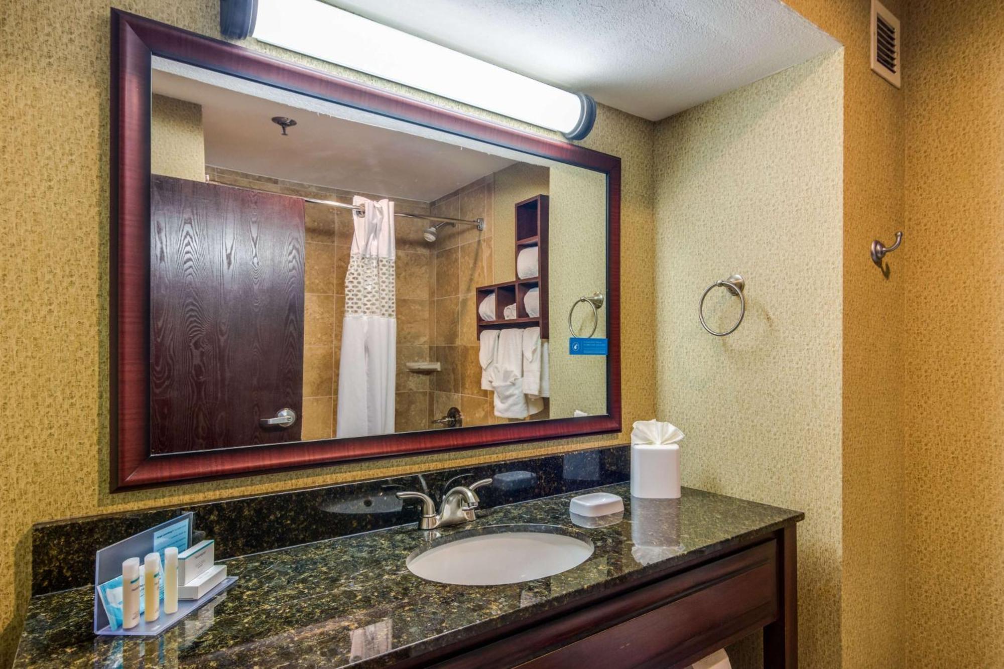 Hampton Inn Johnson City Extérieur photo
