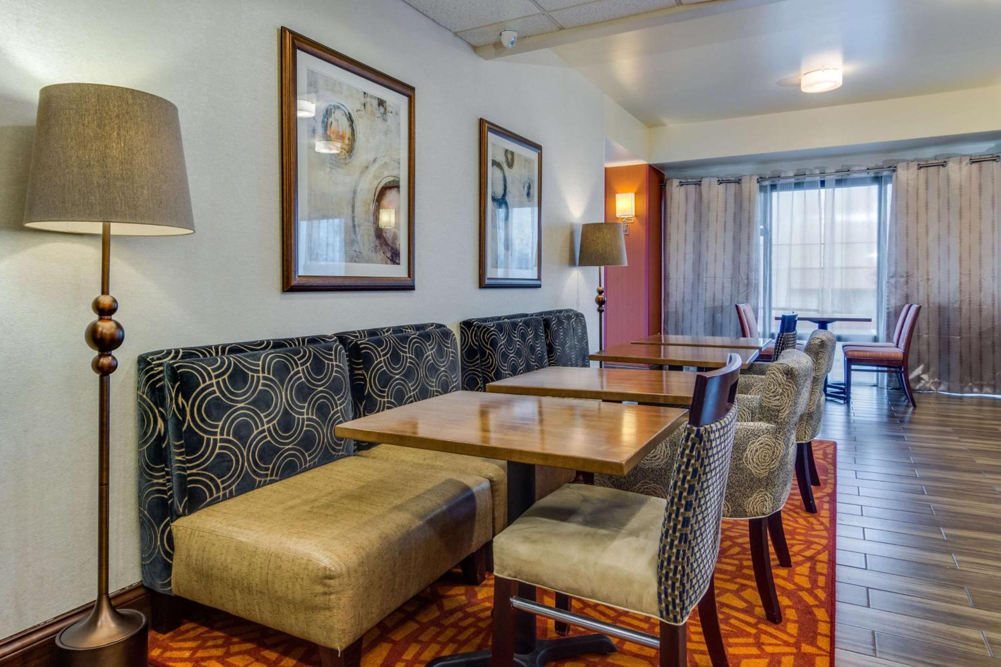 Hampton Inn Johnson City Extérieur photo