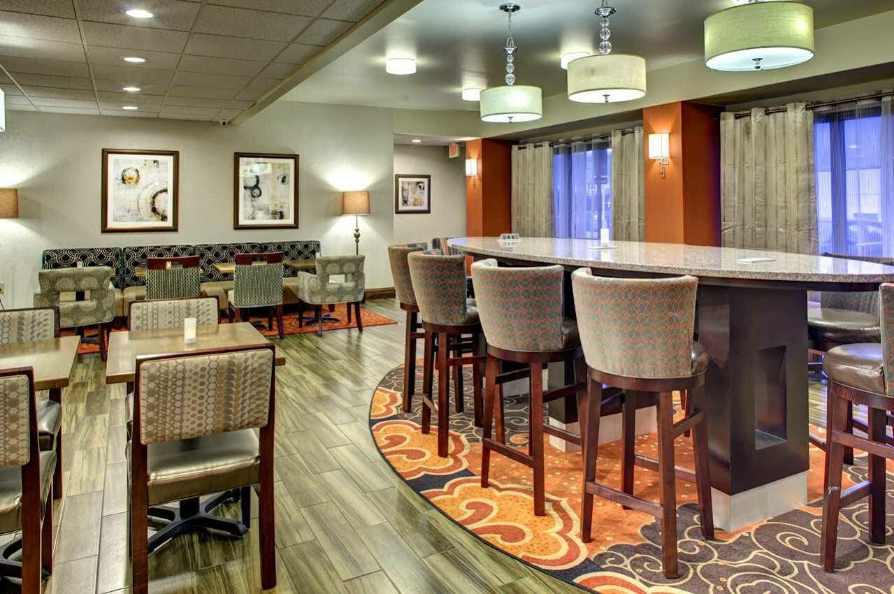 Hampton Inn Johnson City Extérieur photo